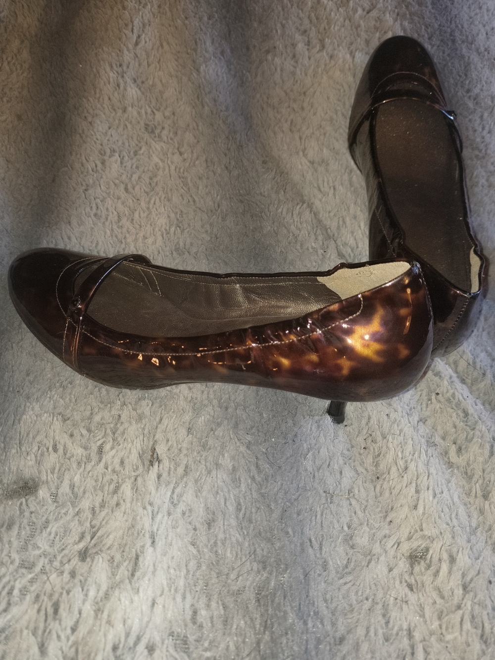 Stuart Weitzman Brown Tortoiseshell Patent Kitten Heels Size 9